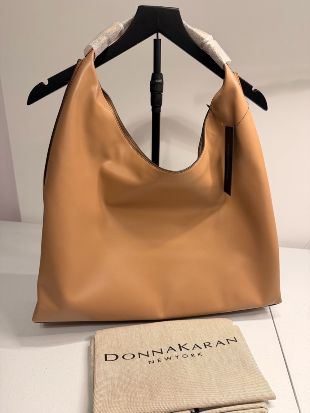 Donna Karan Belmore Hobo Bag NWT Camel Tan Leather Dust Bag Included